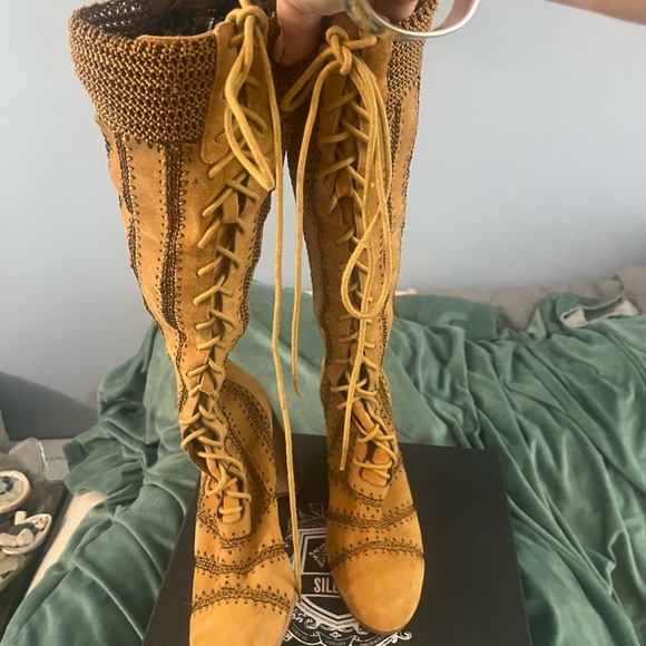 Free People Silent D boots - Picture 2 of 7